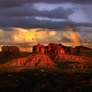 The picturesque landscape wasn't the only reason why more Americans moved to Arizona last year.