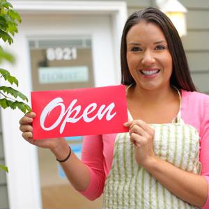 Companies that remain open are mainly those considered to be essential.